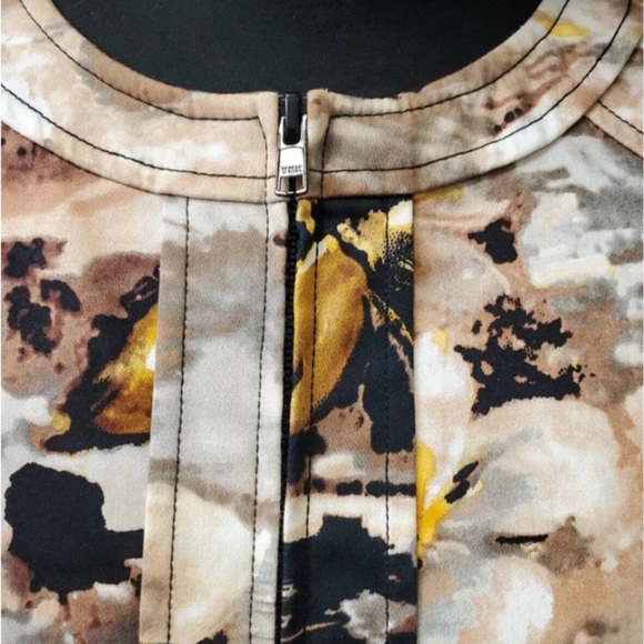 Coldwater Creek Cream and Black Blazer with Artistic Pattern - Picture 2 of 10